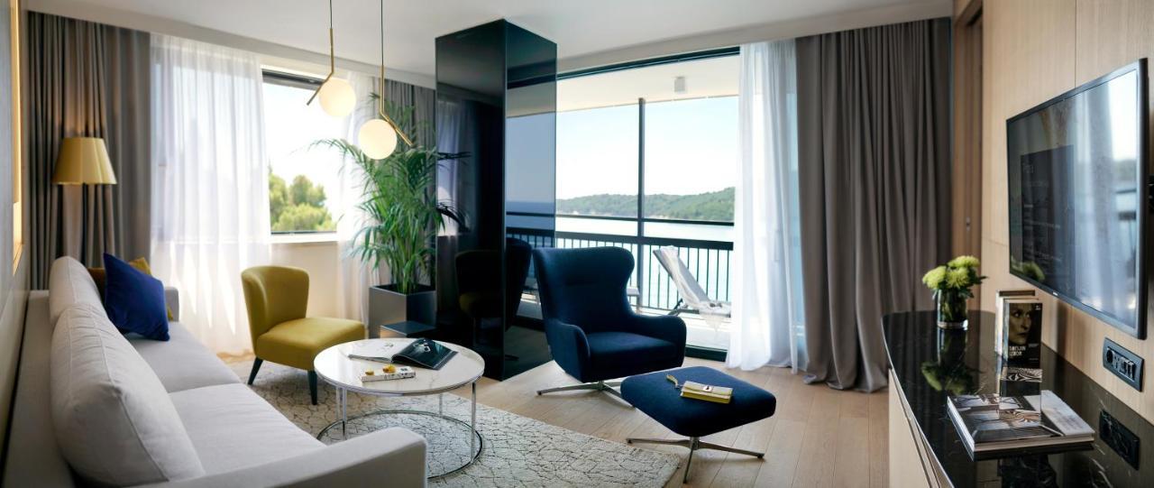 Excelsior Hotel